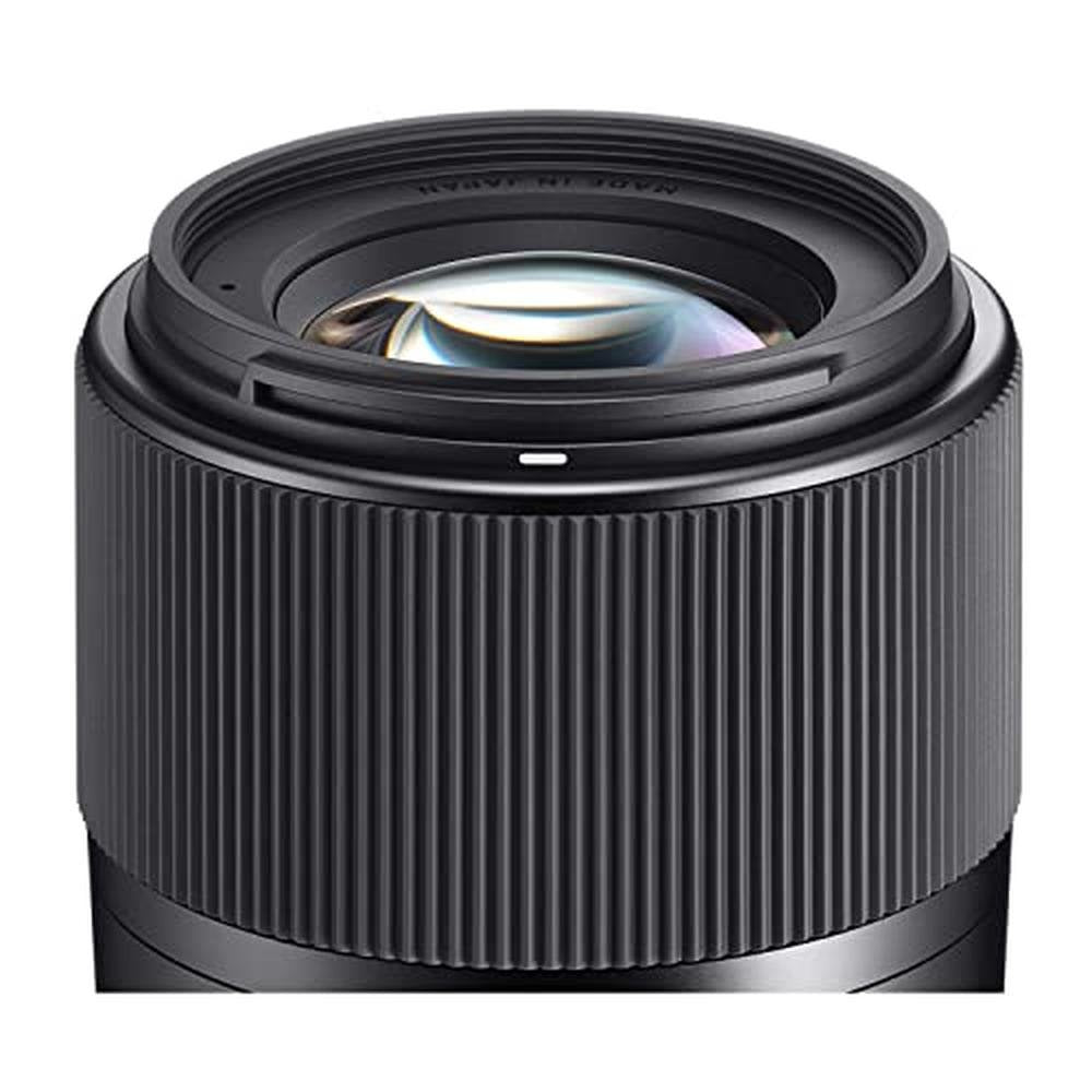 30mm Mount: Sigma 30mm F1.4 DC DN – Packaging