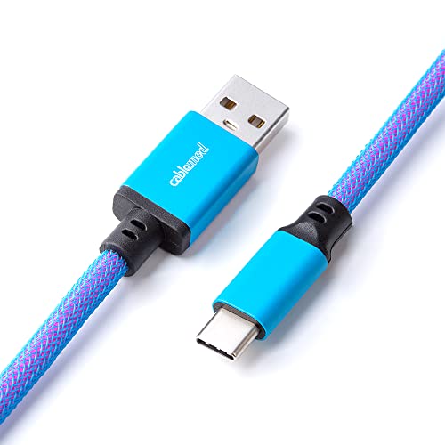 CableMod Pro Coiled Keyboard Cable – Close-up Detail