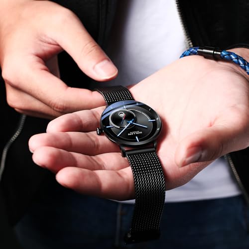 Men's Sollen Automatic Watch: Sollen Black Minimalist 3ATM – Close-up Detail