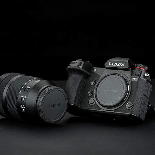 Leica Cap: Leica L Mount Cameras and Lenses Center-Pinch – Side View
