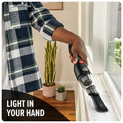 Vacuum Cleaner: Dirt Devil Grab and Go+ 8V Cordless – In Use