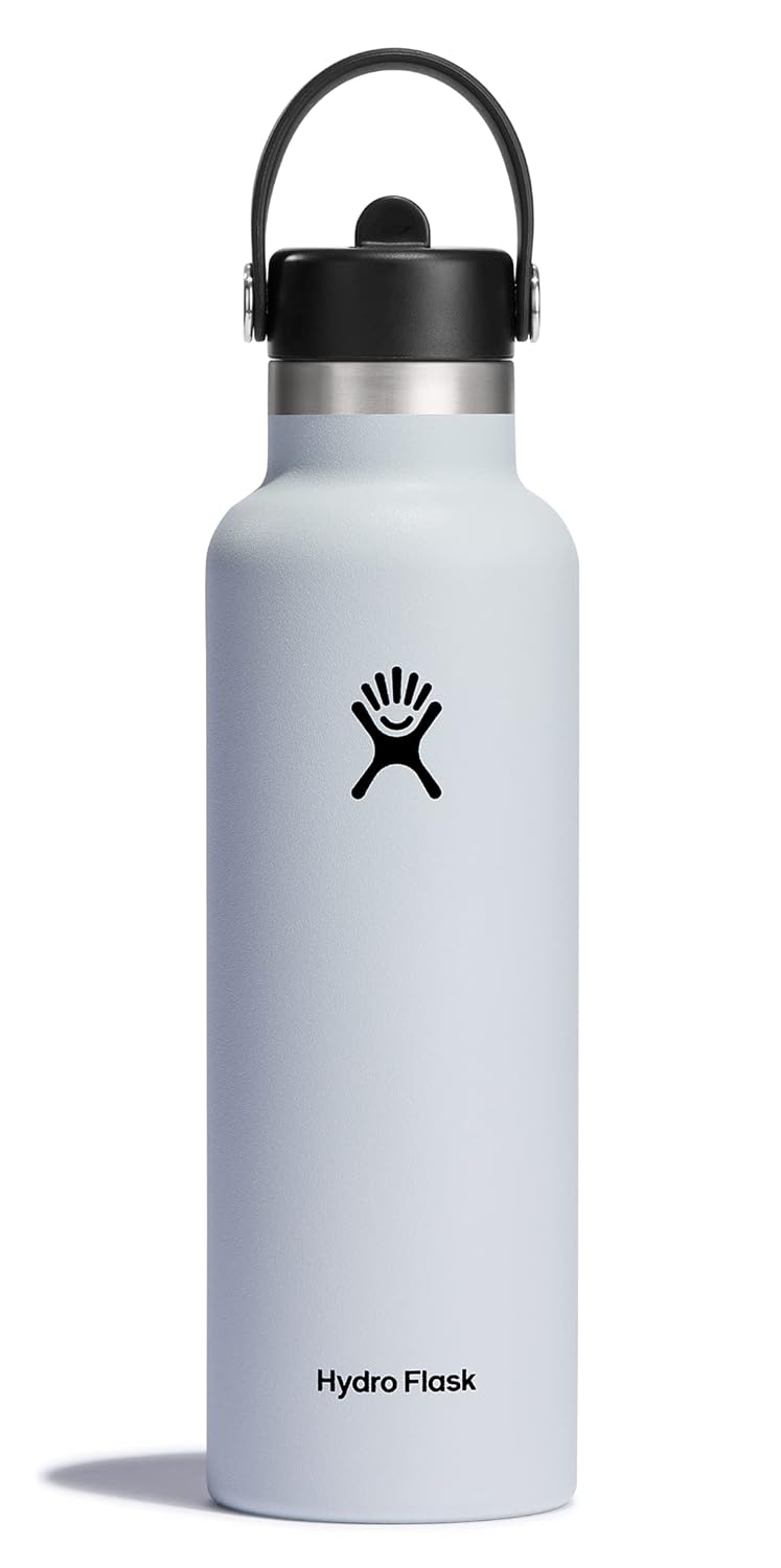 HYDRO FLASK - Water Bottle 621 ml (21 oz) with Flex Straw Cap - Vacuum Insulated Stainless Steel Reusable Water Bottle - Leakproof Lid - Hot and Cold Drinks - Standard Mouth - BPA-Free - White