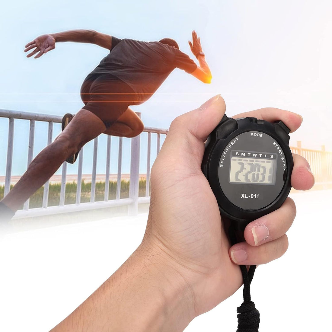 Sports Digital Stopwatch, High Sensitivity Waterproof Black Easy to Read Digital Stopwatch to Judge Swimming for Horse Racing