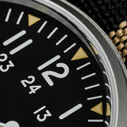 TACTICAL FROG Militado ML07 36mm Field Watch VH31 Japan – Close-up Detail