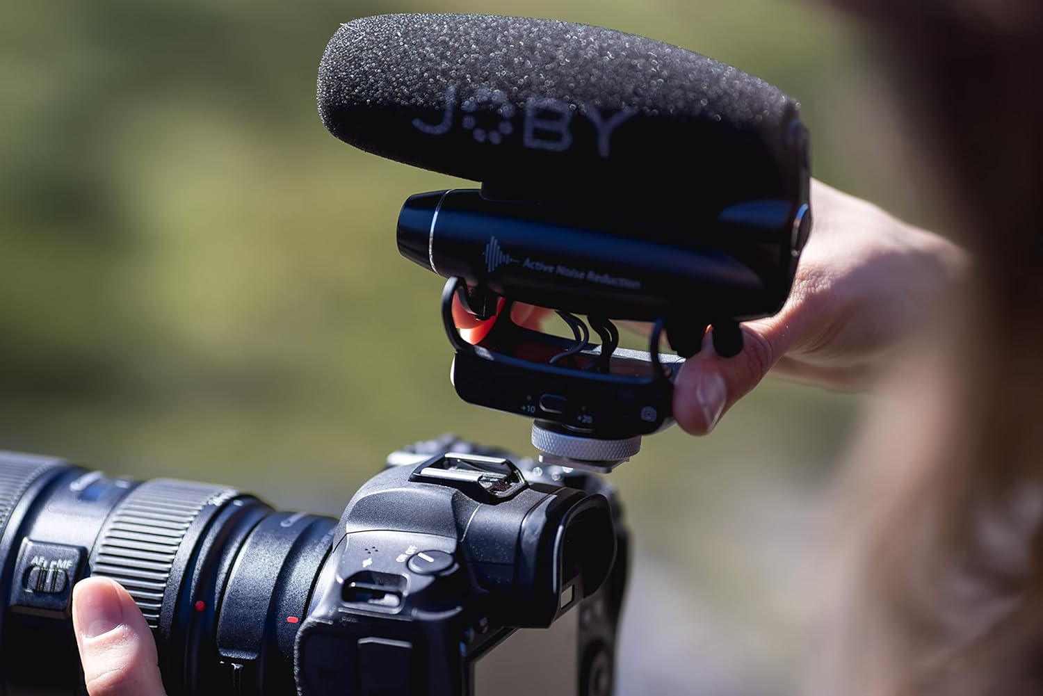 JOBY Wavo PRO Directional On-Camera Shotgun Microphone, Black