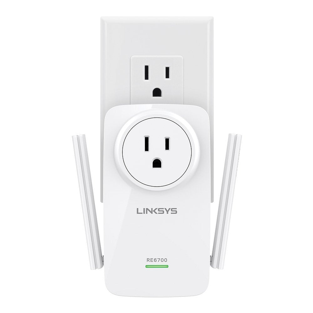 Linksys AC1200 Amplify Dual Band High-Power Wi-Fi Gigabit Range Extender / Repeater with Intelligent Spot Finder Technology and AC Pass Thru (RE6700)