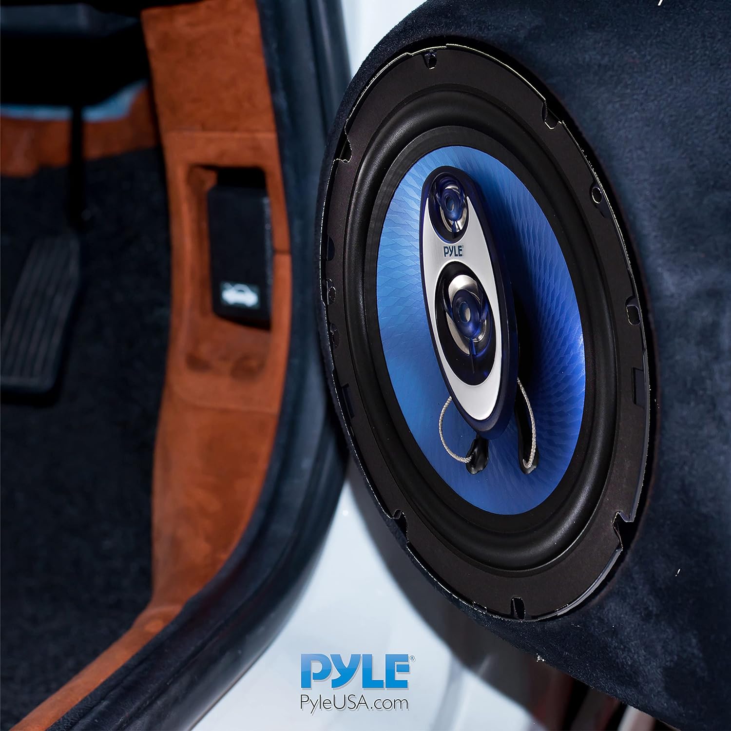 Pyle PL63BL 6.5-Inch 360-Watt 3-Way Speakers (Pair)