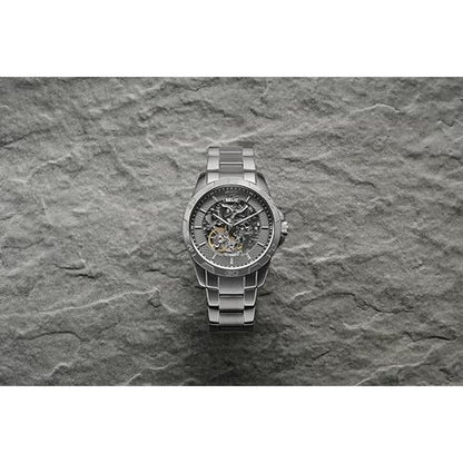 RELIC Men's Analog Display Gray Watch (Model: ZR11853) – Packaging
