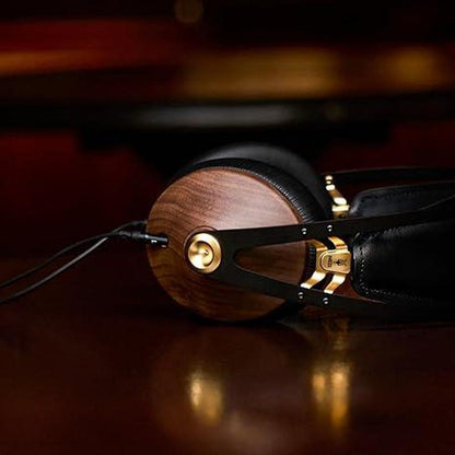 Headphones Meze: MEZE AUDIO 99 Classics Walnut Gold Wooden – Size Reference