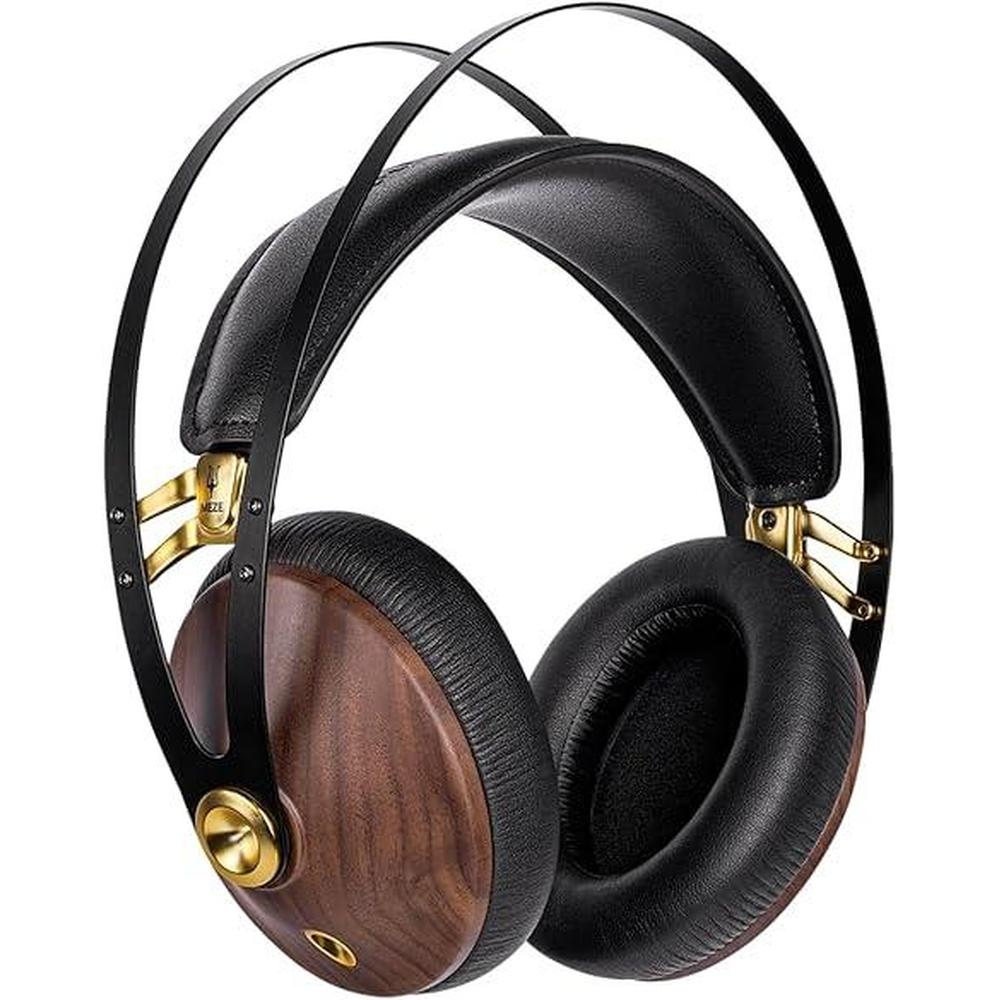 Headphones Meze: MEZE AUDIO 99 Classics Walnut Gold Wooden – Lifestyle Shot