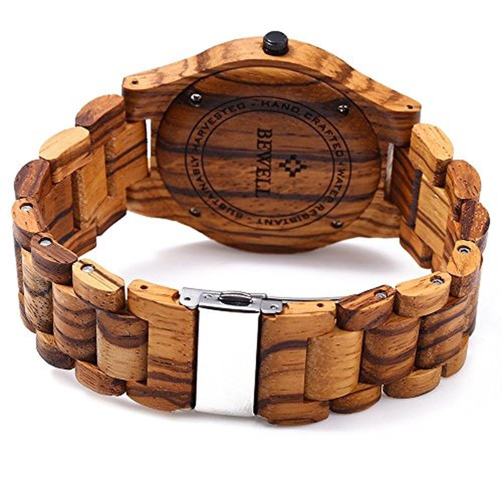 Watch Wood: BEWELL W086B Mens Wooden Watch Analog Quartz – Close-up Detail
