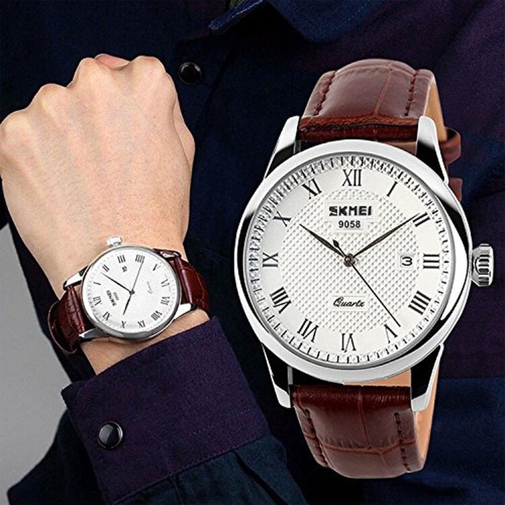 Mens Leather Band Quartz Watch – Side View
