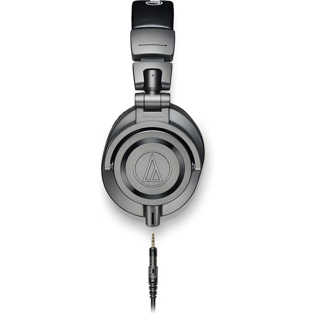 Audio Technica ATH-M50xGM: Professional Monitor Headphones – Close-up Detail
