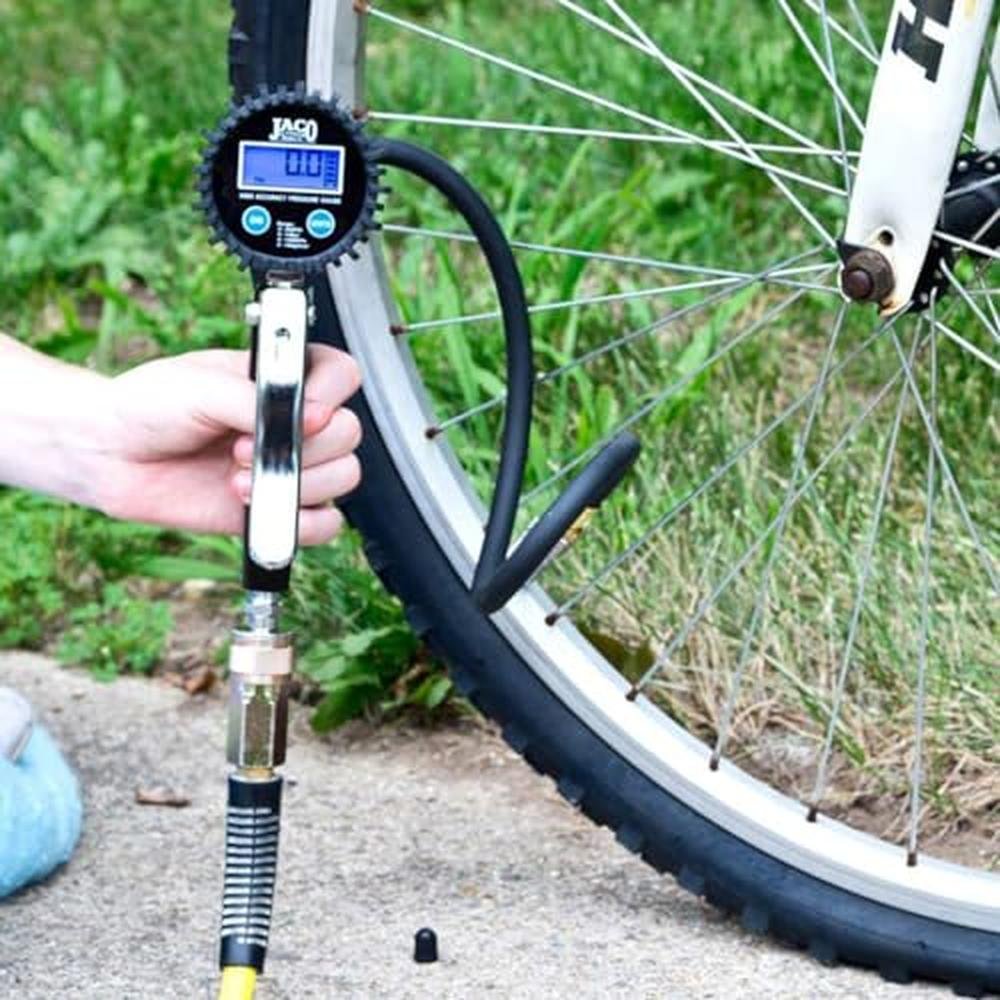 Jaco FlowPro 2.0 Digital Tire Inflator – Close-up Detail