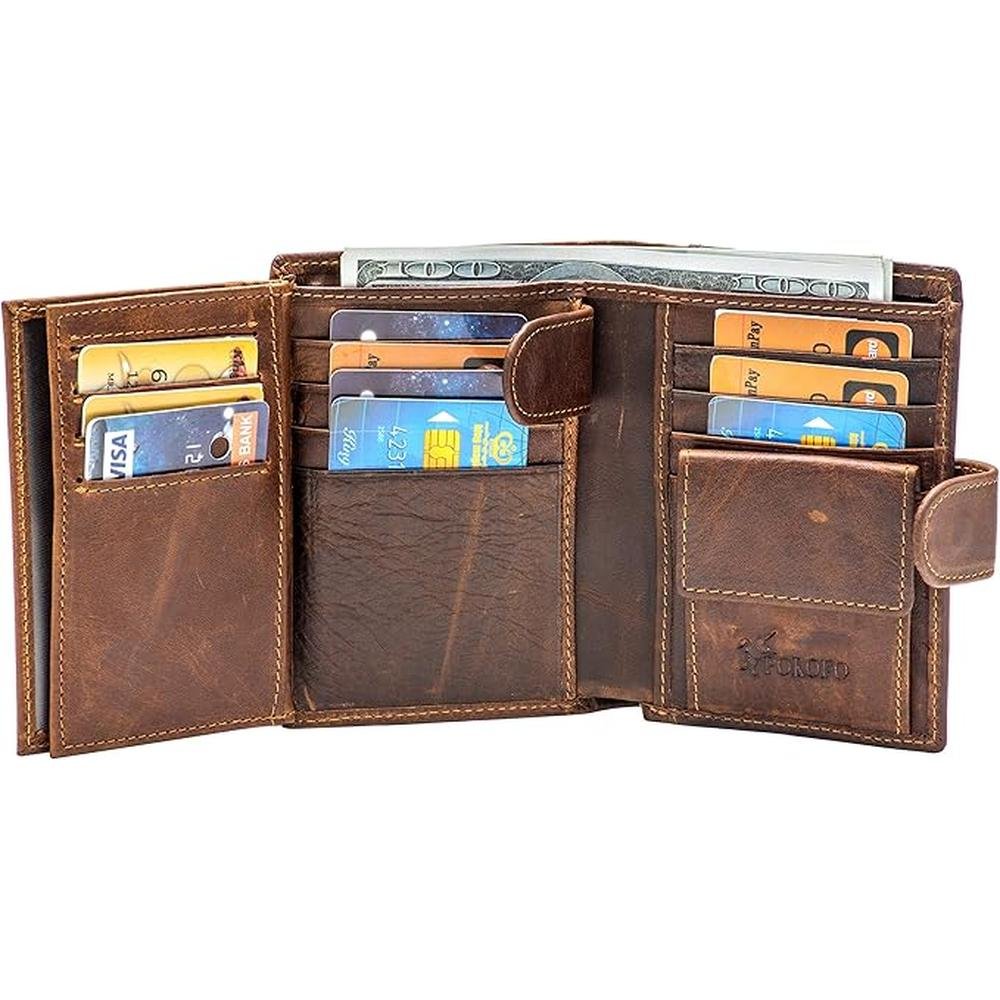 Pokofo Large: Premium RFID Genuine Leather Card Holder – Close-up Detail