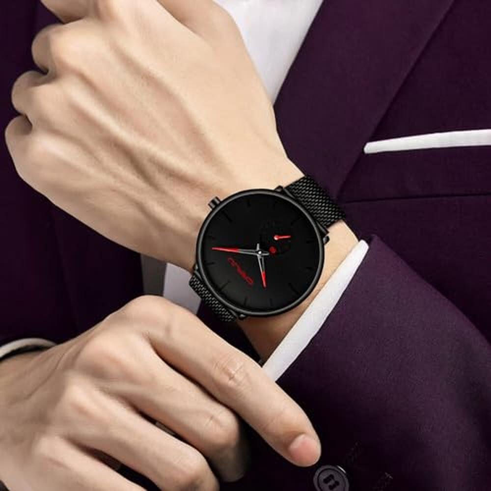 Fizili Men's Watch: Ultra-Thin Minimalist Stainless Steel – Close-up Detail