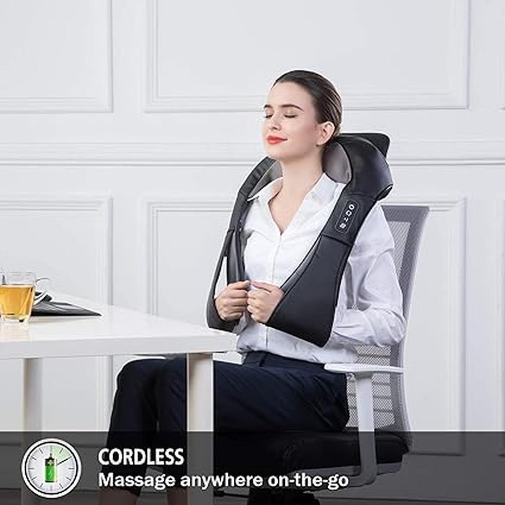 Snailax Cordless Massager: Shiatsu Neck and Shoulder – In Use