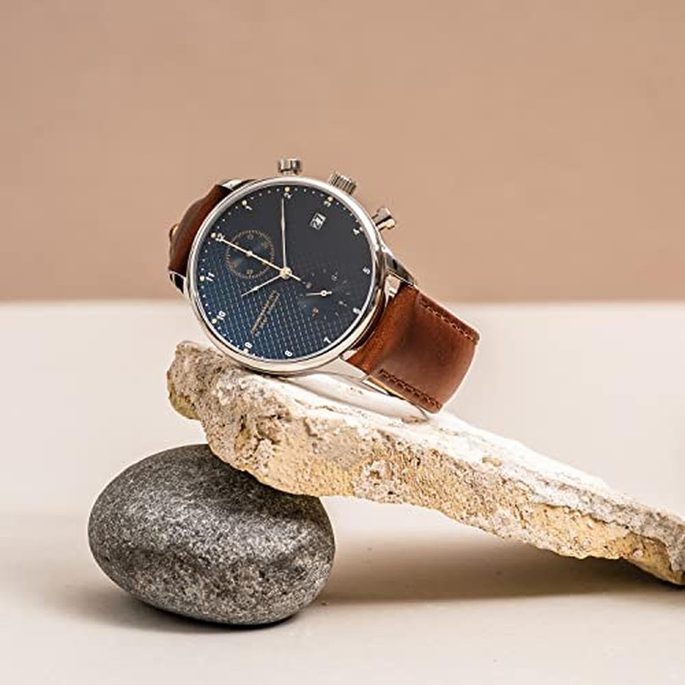 About Vintage 1815 Chronograph Mens Watch – In Use