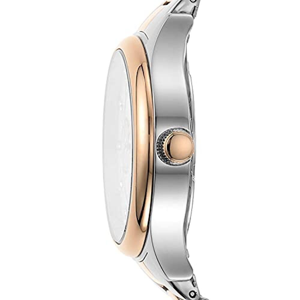 Elevate Your Style with the Modern Sophisticate – Close-up Detail