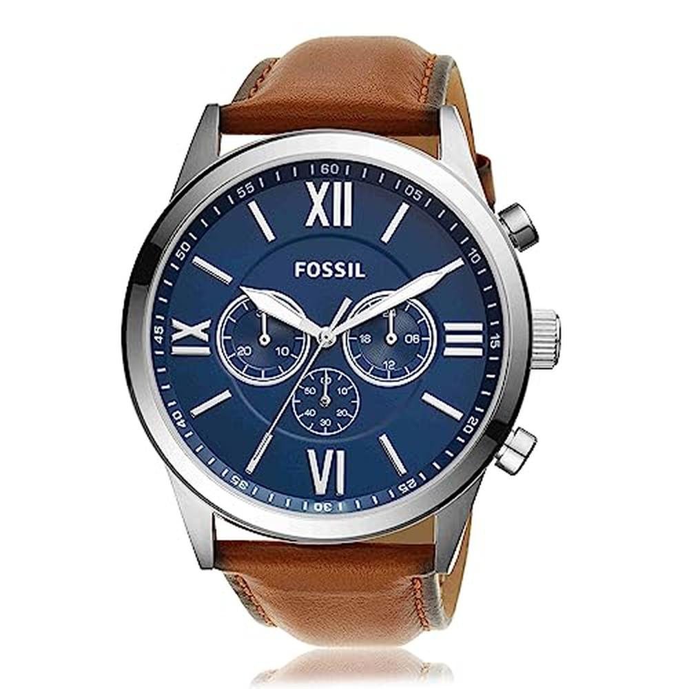 Flynn Chronograph: Brown Leather Watch – Close-up Detail