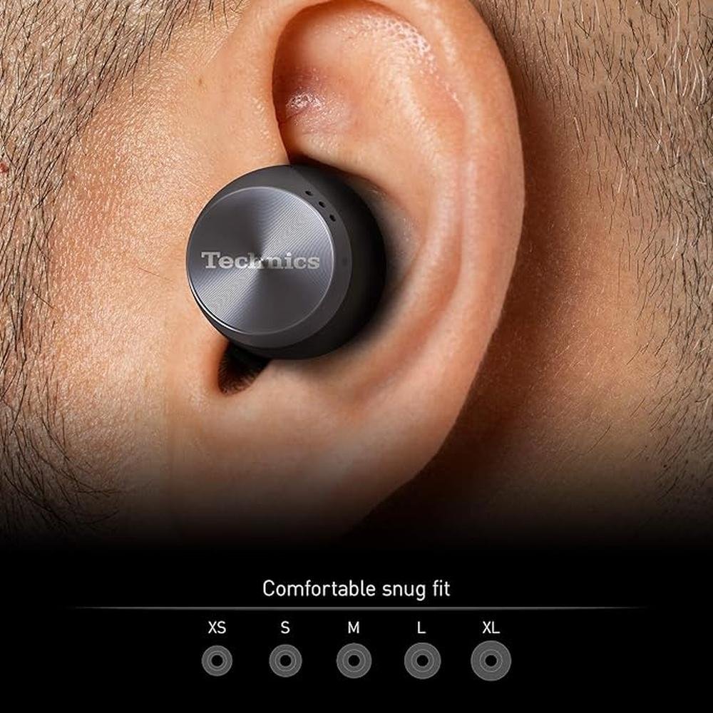 Technics True Wireless Earbuds – In Use