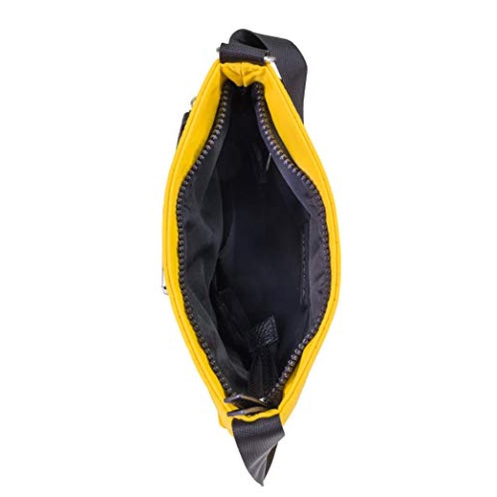 Nautica Diver: Nautica Diver Nylon Small Women's Crossbody – In Use
