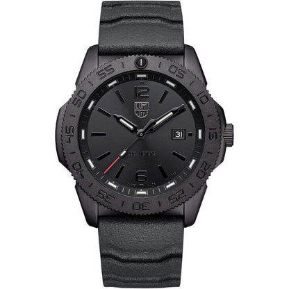 Luminox Men: Luminox Sea Pacific Diver 3120 Series Quartz – Front View