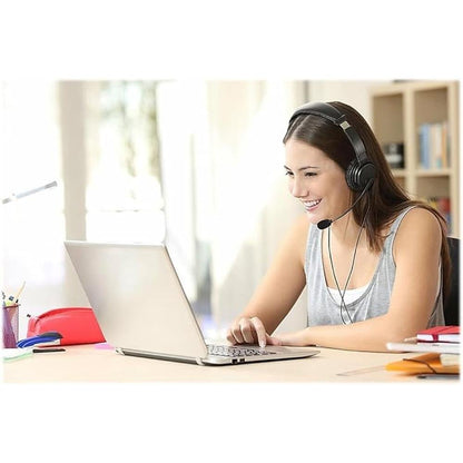 Kensington Hi-Fi USB-C Headphones with Mic (K97457WW) – Side View