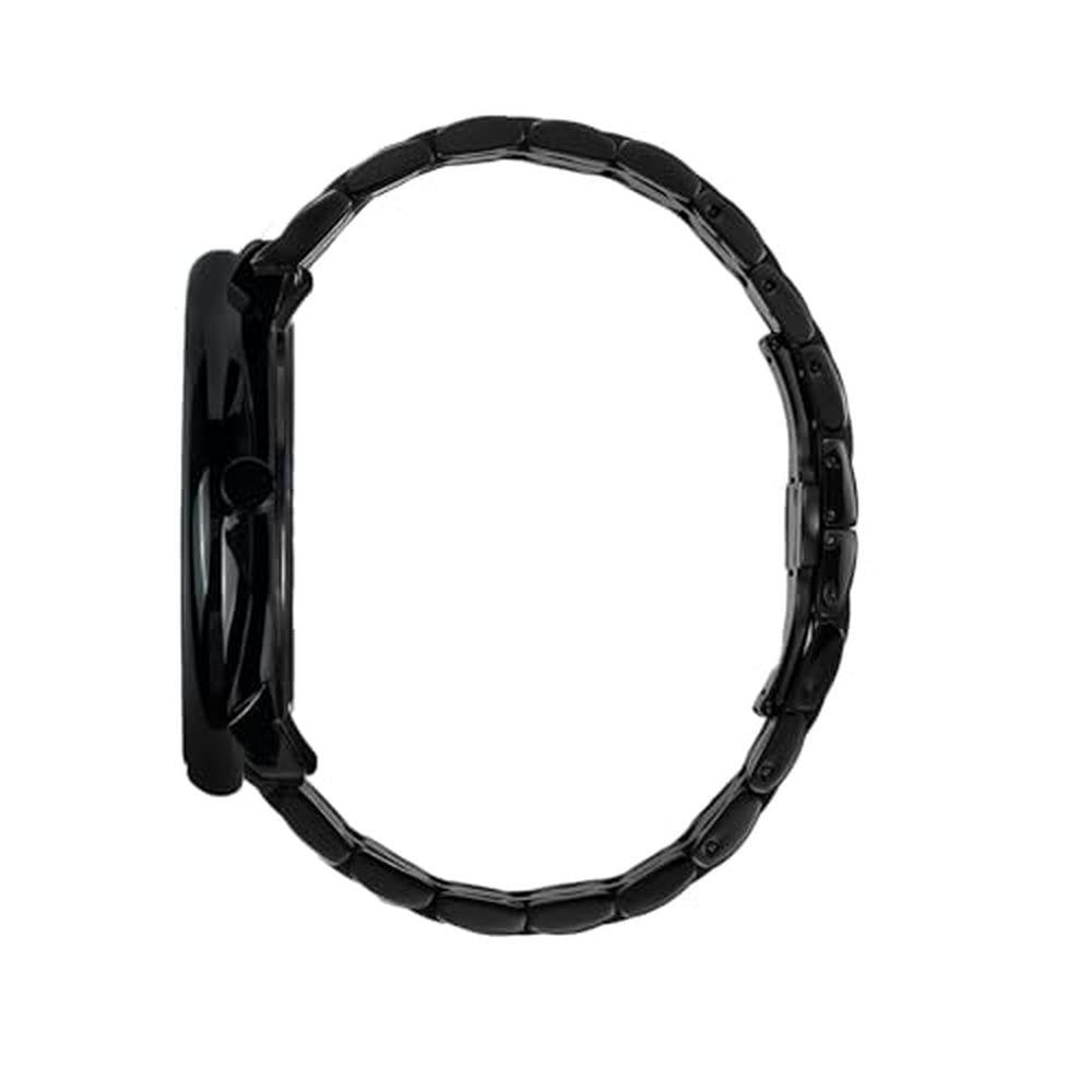 Mens Watches: Ultra-Thin Minimalist Waterproof Fashion – Close-up Detail
