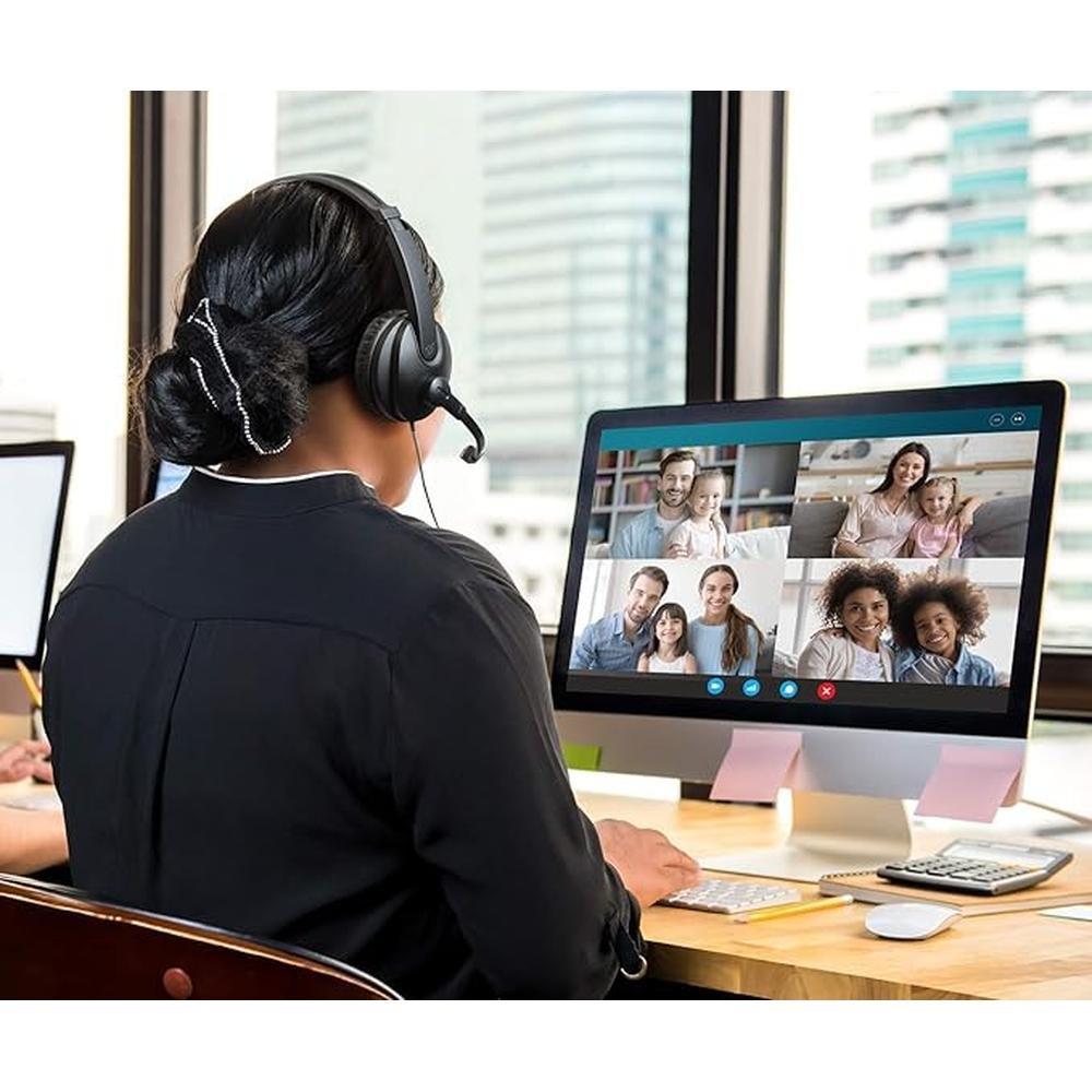 Aluratek Wired USB Stereo Headset AWHU02FB – Packaging
