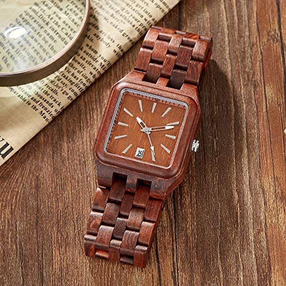 Watches Dentily: Dentily Wood Watch Men's Rectangle Dial – Close-up Detail