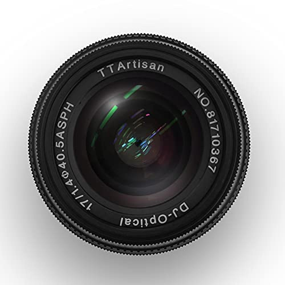 TTArtisan 17mm F1.4 Lens: Manual Focus MF Compatible with – Close-up Detail