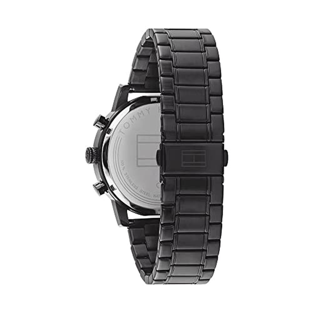 Premium Men's Quartz Multifunction Watch – Close-up Detail