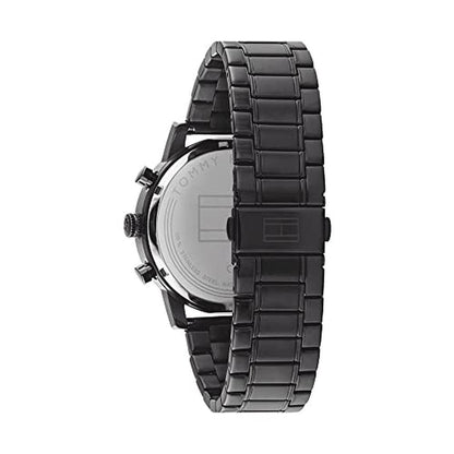 Premium Men's Quartz Multifunction Watch – Close-up Detail