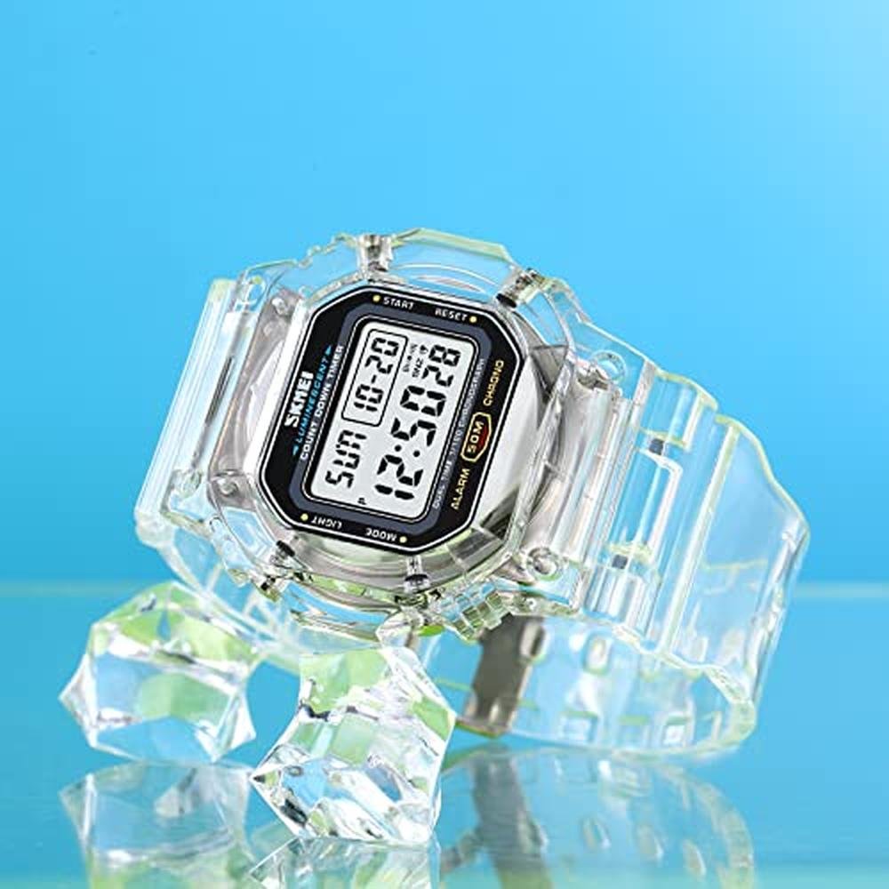 Watch Gosasa: Gosasa Women's Men Youth Square Full – Close-up Detail