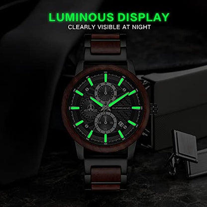 Watch Men: IK COLOURING Multifunctional Quartz Chronograph – In Use