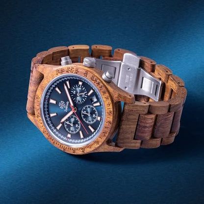 Wood Watch: Zeitholz New Bergen 42mm Chronograph Watch – Close-up Detail