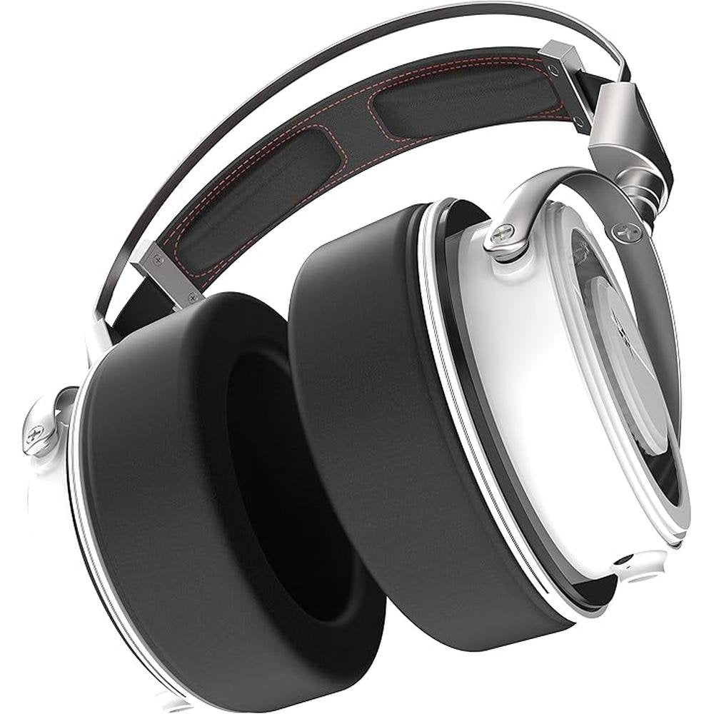 VZR Model One Gaming Headset: 3D Audio for First-Person – In Use
