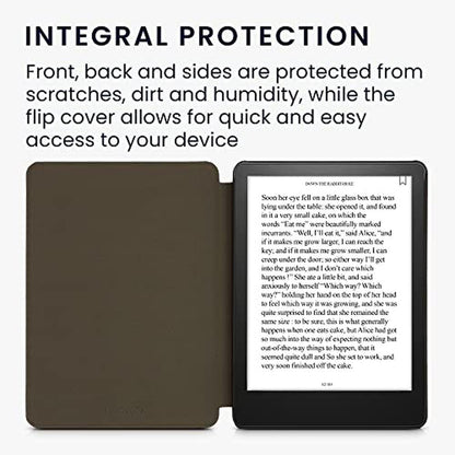 Brown kwmobile Case: Kindle Paperwhite 11th Gen 2021 – In Use