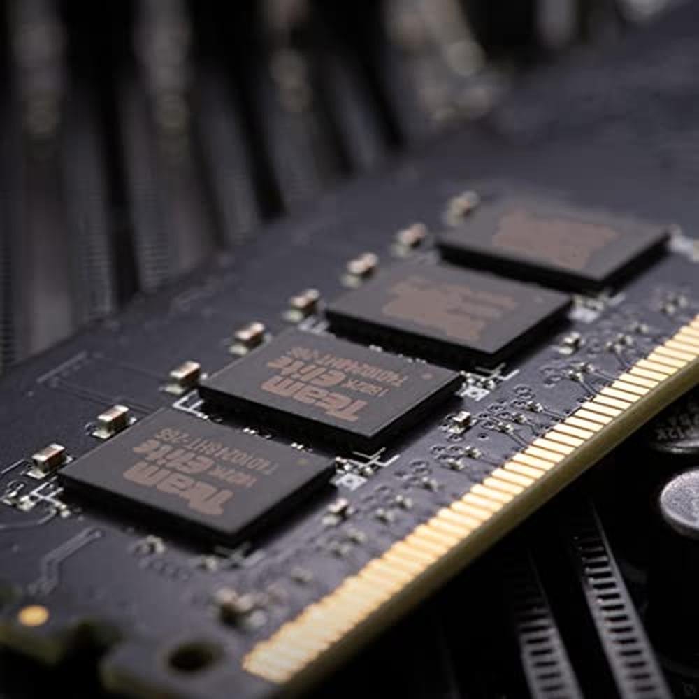 TEAMGROUP Elite DDR5 16GB 4800MHz – Side View