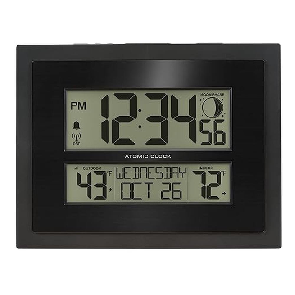 La Crosse Technology 513-75624-INT Digital Atomic Clock – Front View