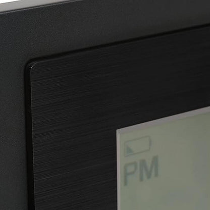 La Crosse Technology 513-75624-INT Digital Atomic Clock – In Use