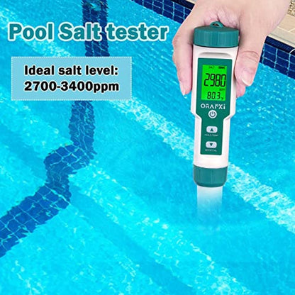Saltwater Pool pH and Salinity Measurement – In Use