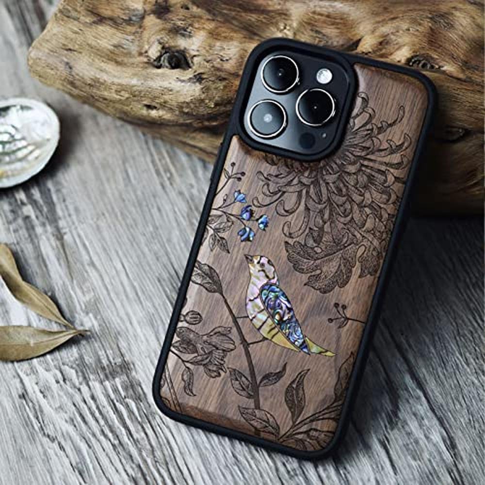Carveit Case: Carveit Designer Wooden Protective Magnetic – In Use