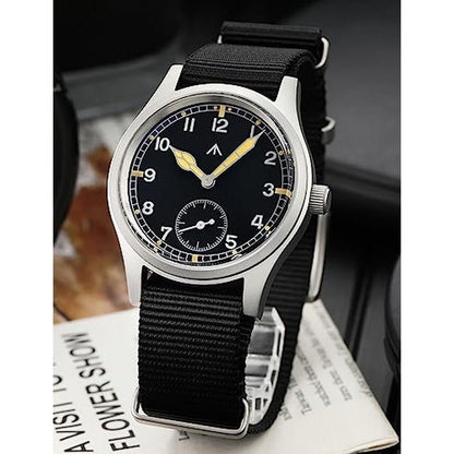 TACTICAL FROG Militado D12 Military Mens Watch VD78 Quartz – Side View