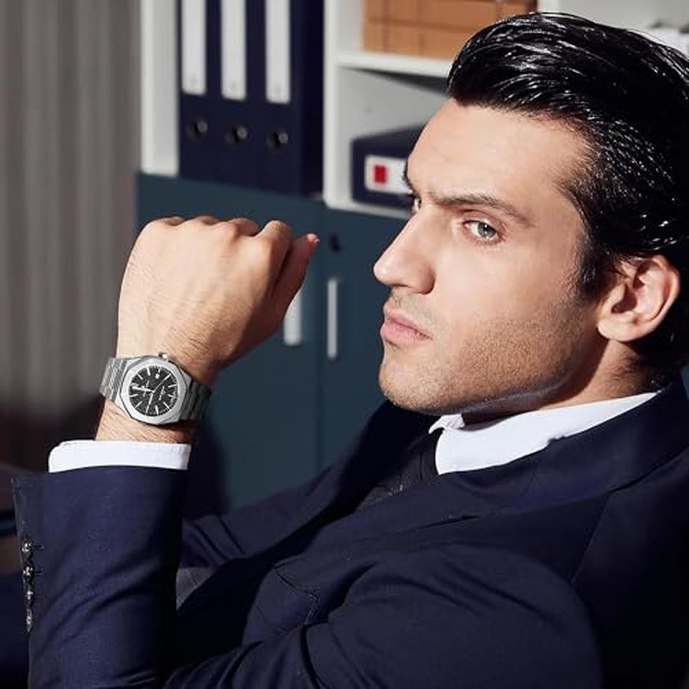 Watches Sapphero: Sapphero Mens Octagonal Stainless Steel – In Use