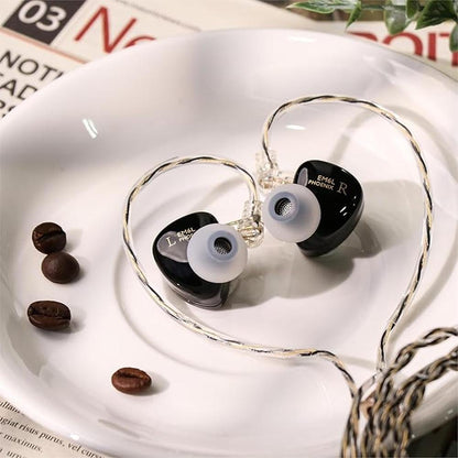 Linsoul SIMGOT EM6L 1DD + 4BA Hybrid Driver in-Ear Monitor – Close-up Detail
