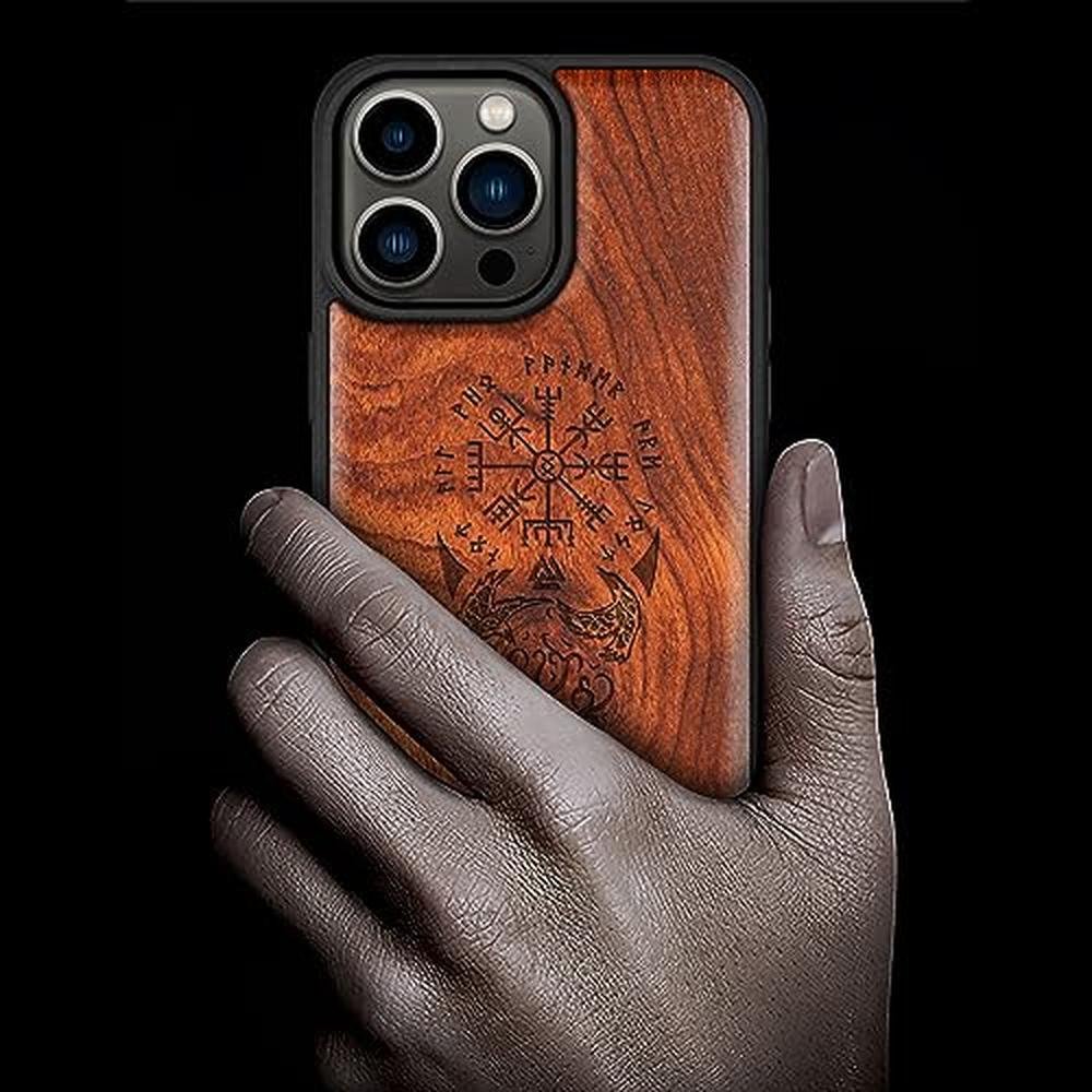 Carveit Case: Carveit Magnetic Wooden Case for iPhone 15 – Side View