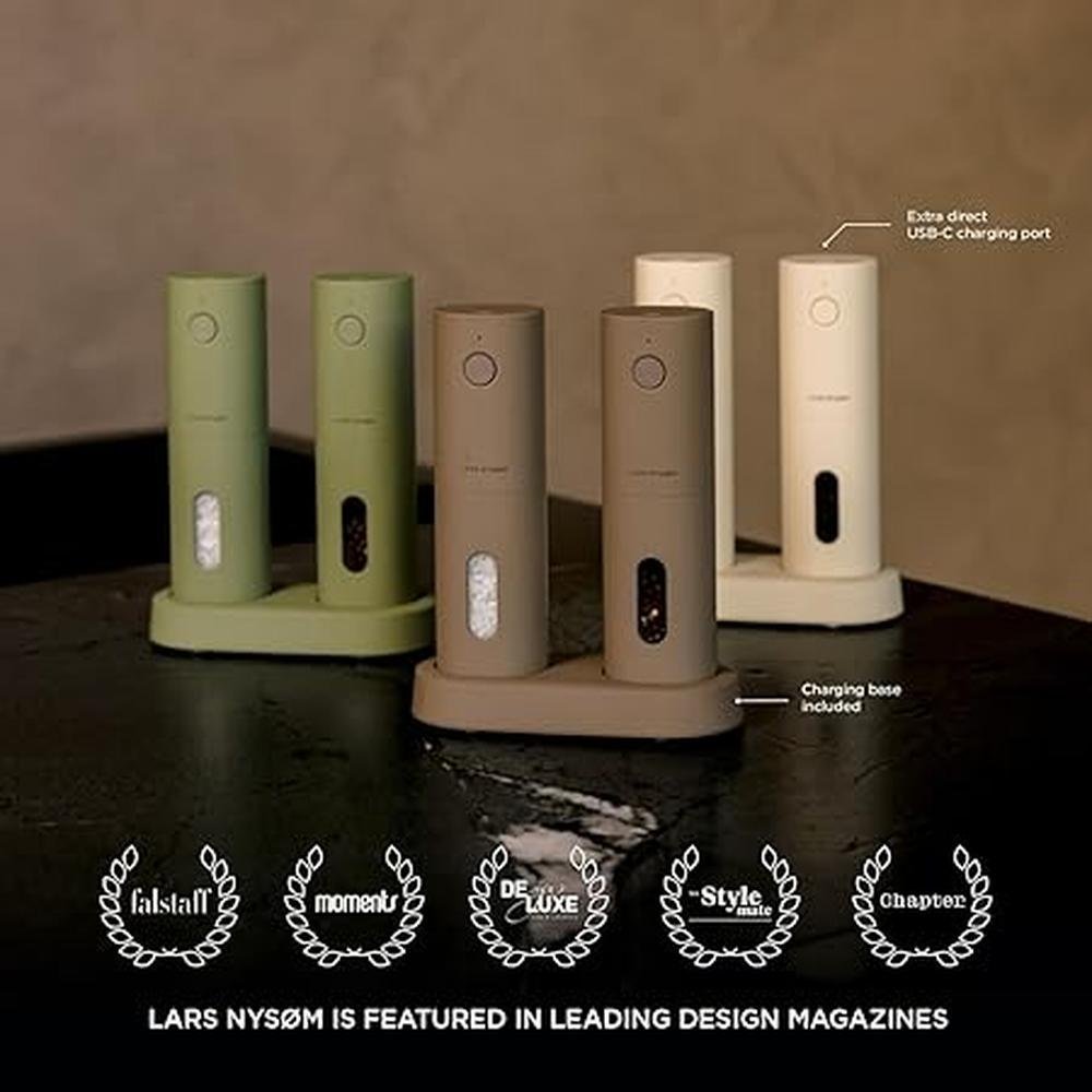 LARS NYSOM Electric Salt and Pepper Grinder Set I Automatic – In Use