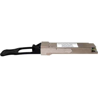 Tripp Lite Eaton Series QSFP-40G-SR4 40GBase-SR4 QSFP+ – Close-up Detail